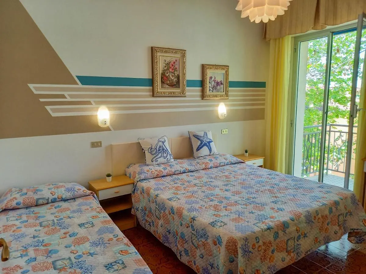 Petlyapartments Bellaria-Igea Marina 0*,