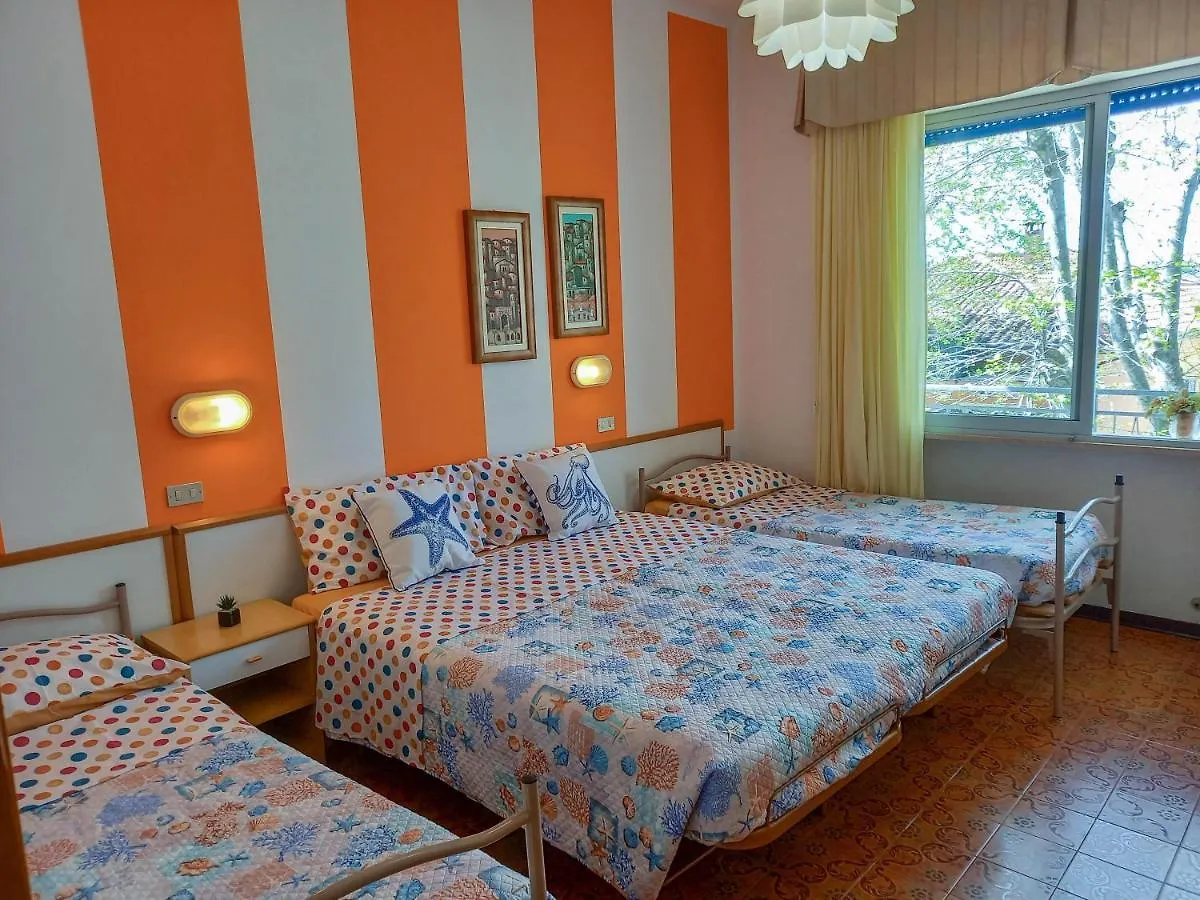 Petlyapartments Bellaria-Igea Marina 0*,