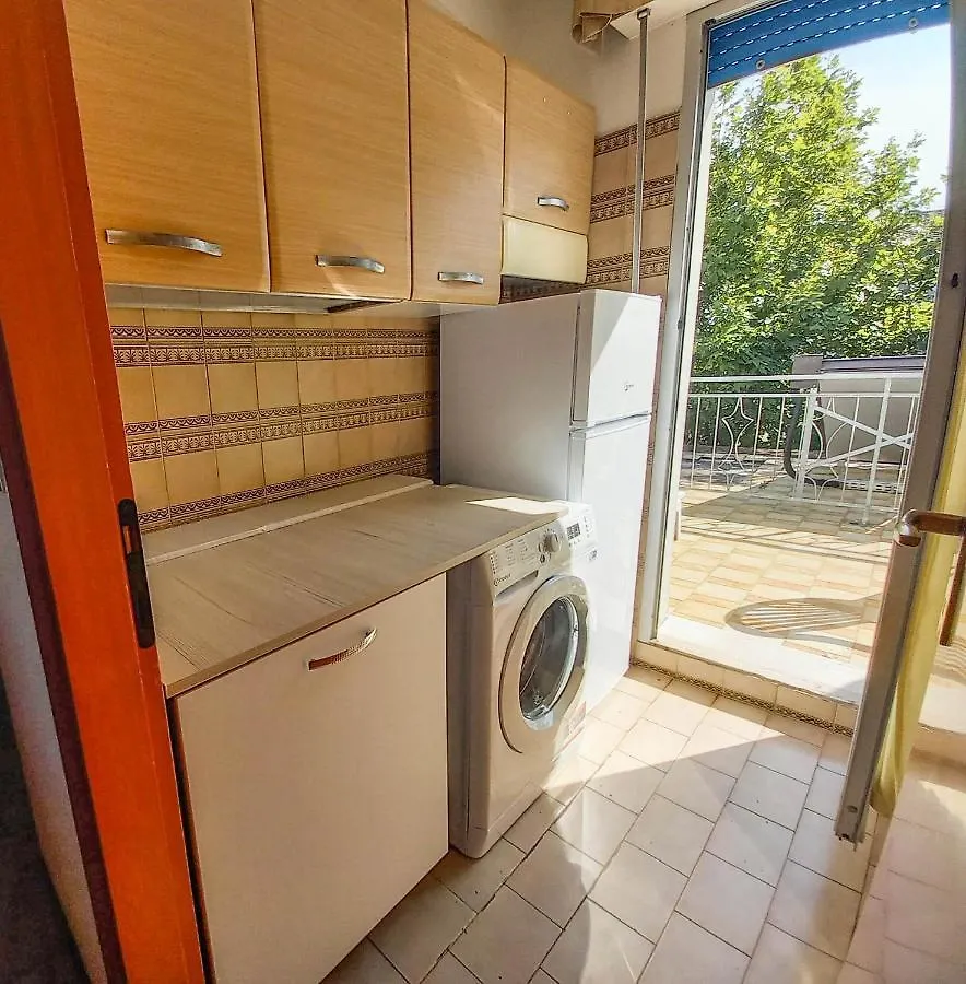 Petlyapartments Bellaria-Igea Marina 0*,