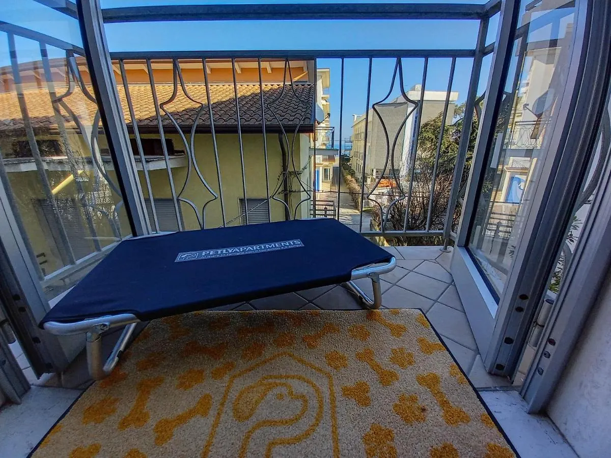 Petlyapartments Bellaria-Igea Marina Apartment